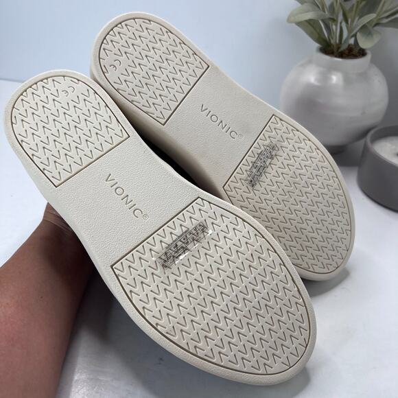 Vionic Elise Lace Up Sneakers Leather Magnolia Dusk Women's 10 Wide NWOB - Picture 8 of 9